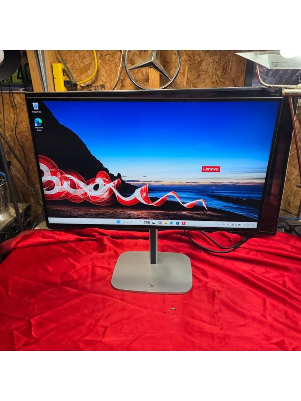 HP Series 5 Pro 27" QHD USB-C Docking Monitor (527pu) - Excellent Condition